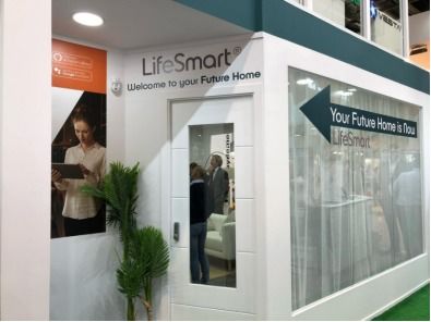 Lifesmart云起携iF设计奖产品亮相西班牙SICUR展会，开启未来家居新篇章